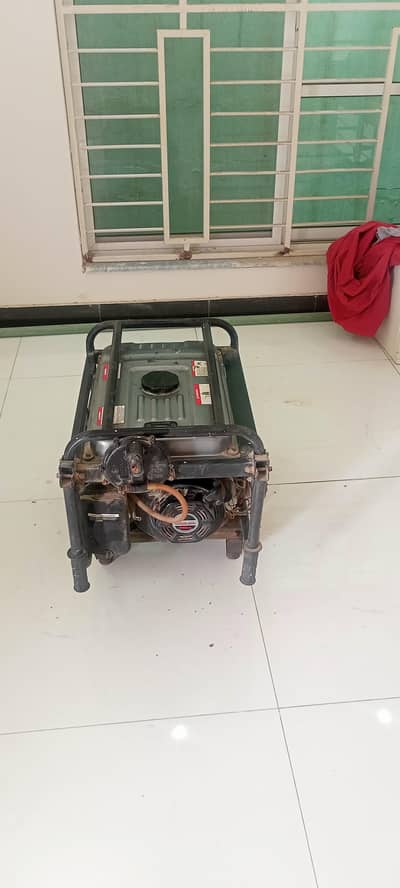 Magma Max 4200E Generator – Excellent Condition (Gas & Petrol)
