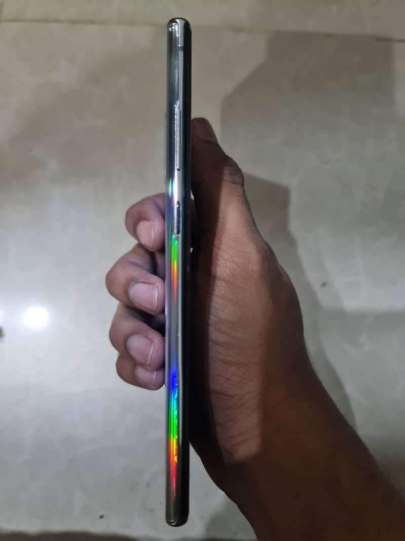 Samsung Mobile Note 10 Plus 4
