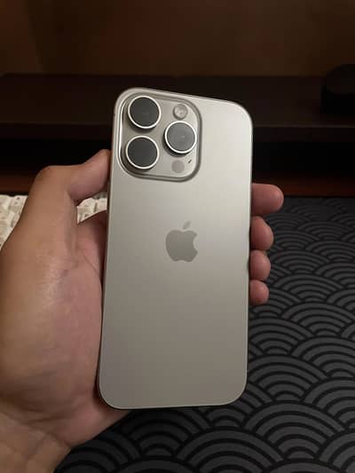 Apple iPhone 16 Pro Max Factory Unlocked