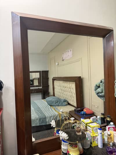 Dressing table for sale