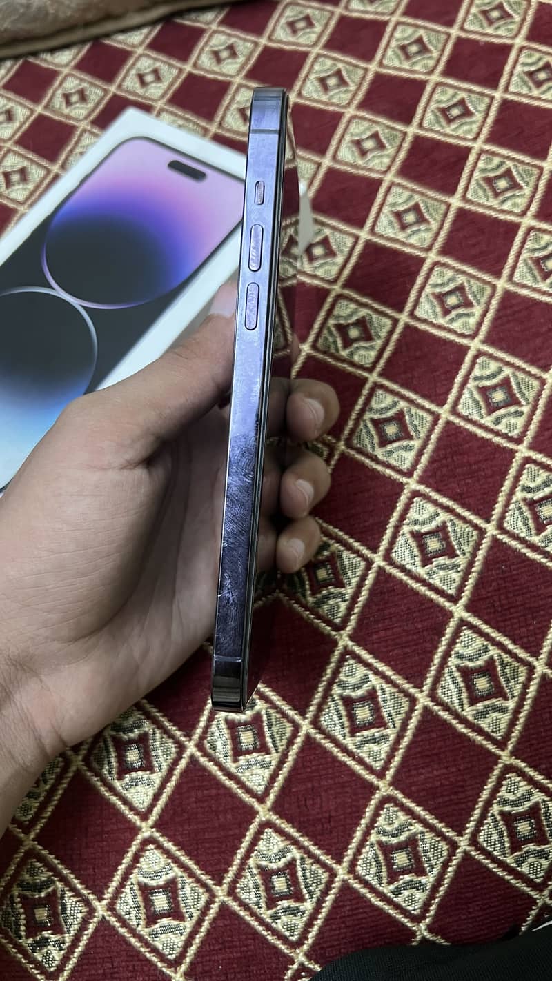 Apple iPhone 14 Pro Max 4