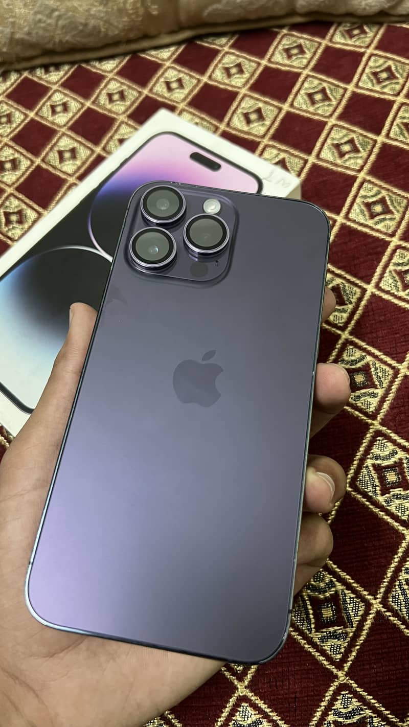 Apple iPhone 14 Pro Max 6