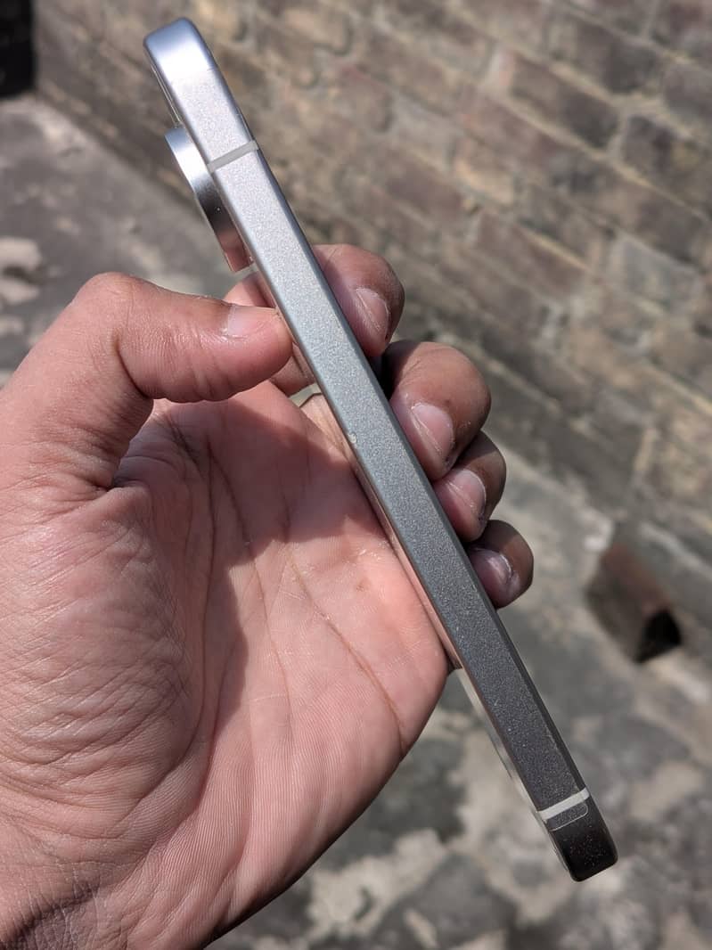 Google Pixel 9 2