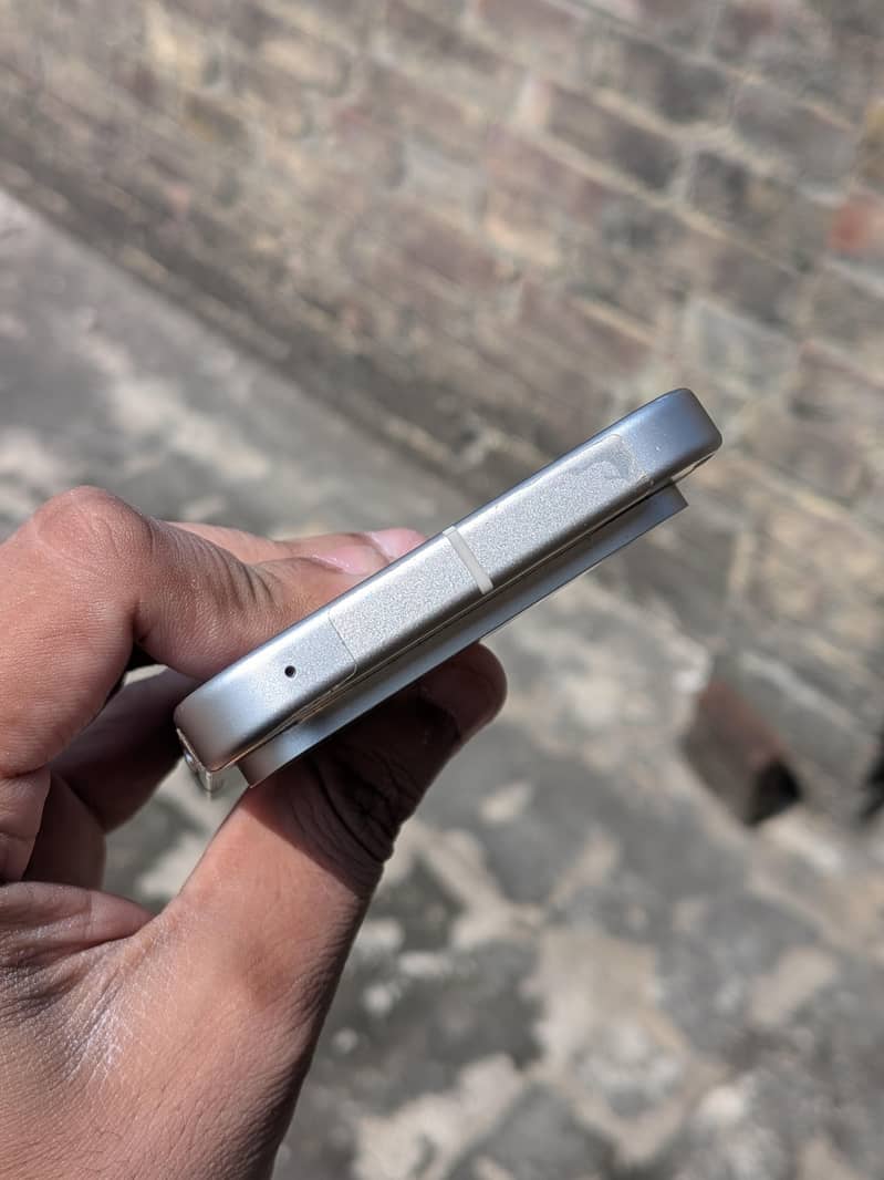 Google Pixel 9 3