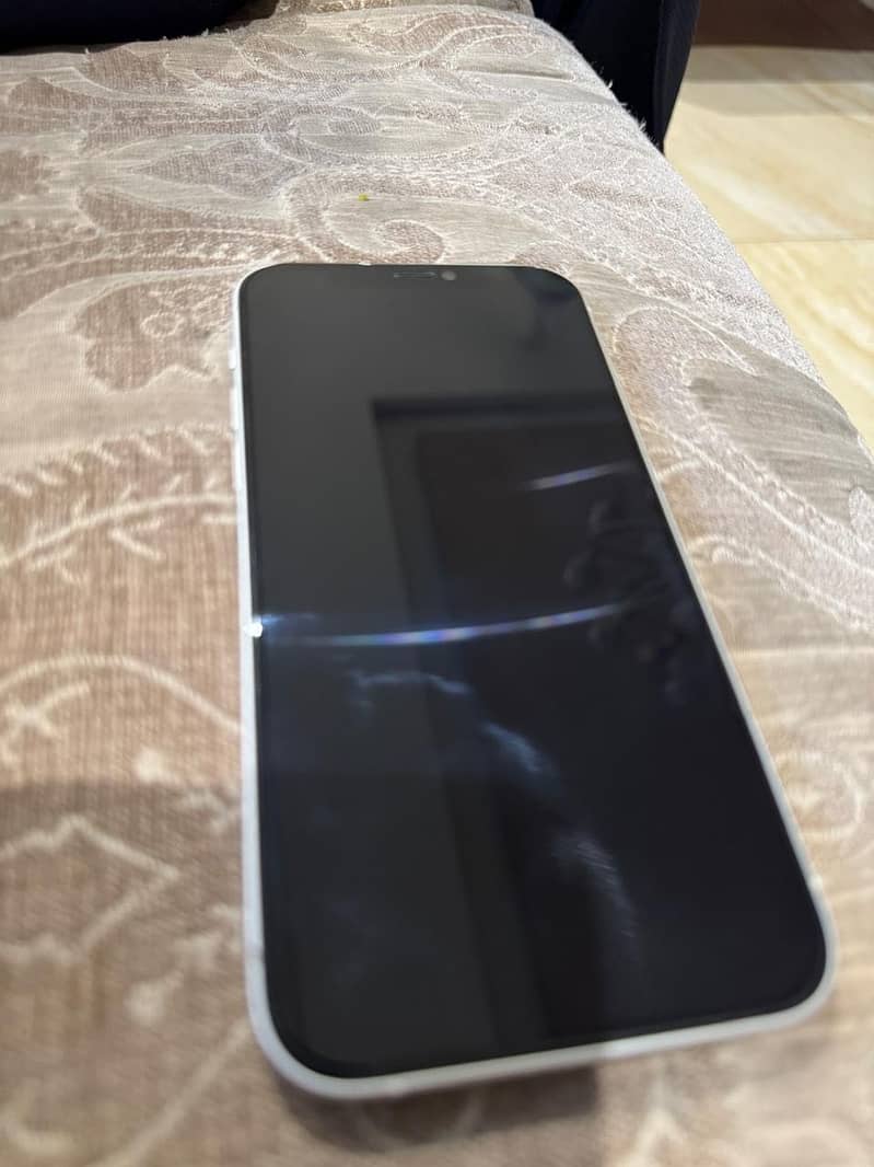 Apple iPhone 12 2