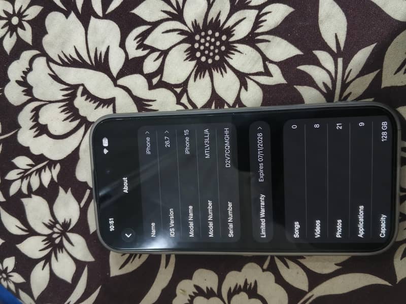 Apple iPhone 15 6