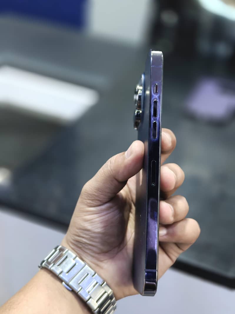 Iphone 14 pro max 1