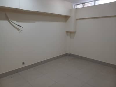 3.5 Marla 4th Floor With Lift