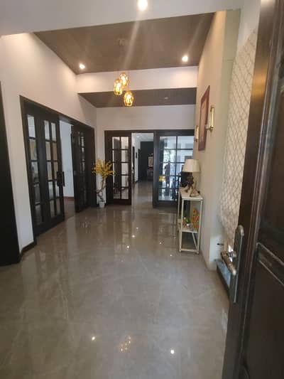 1 Kanal Lower Portion For Rent Good Location