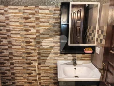 550 Sqft One Bed Apartment Available In Bahria Town Lahore