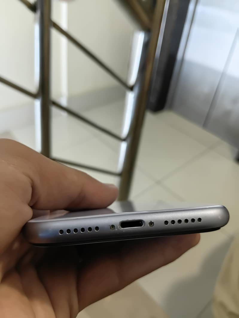 Apple iPhone 11 1