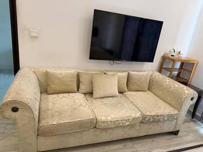 Elegant Beige Jacquard 6-Seater Chesterfield Sofa Set (3+2+1)