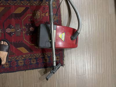 Nautiuni vacuum cleaner