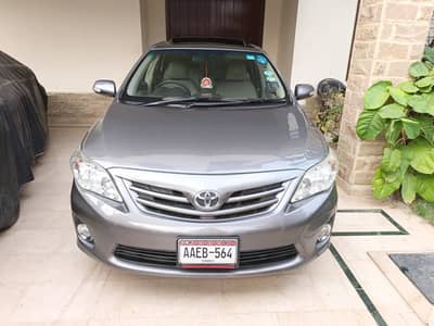 Toyota Altis SR 2013 1.6 Auto/Sunroof Outclass Condition in DHA