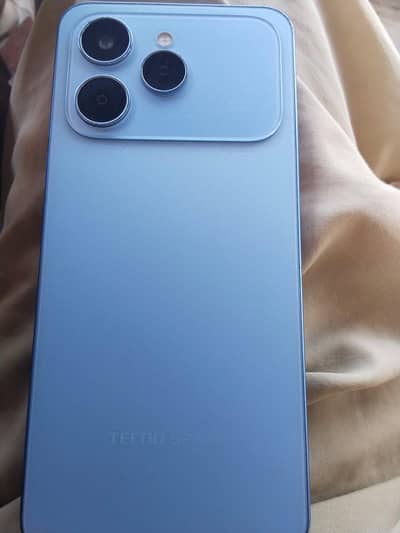 Tecno spark 40