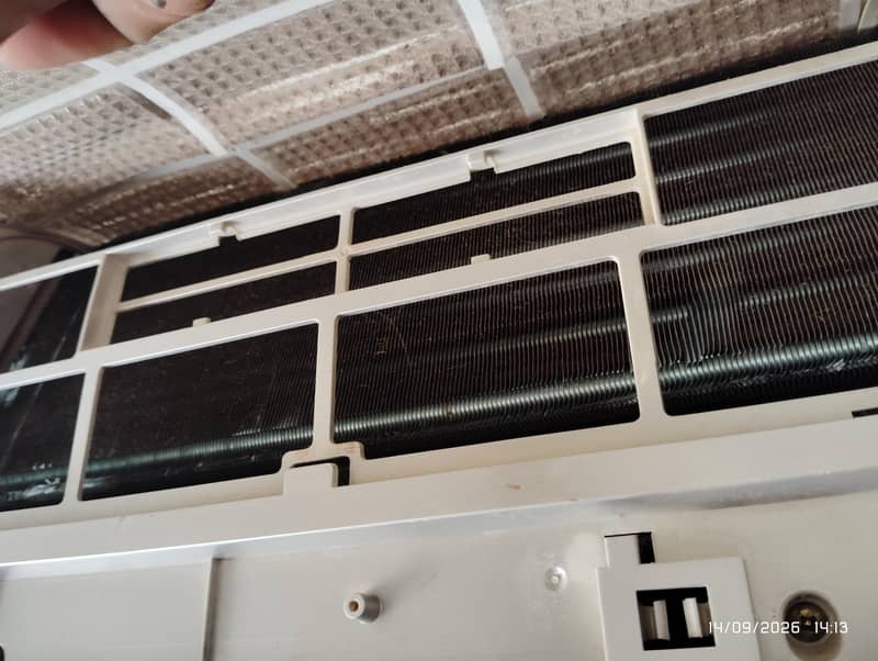 split AC 3