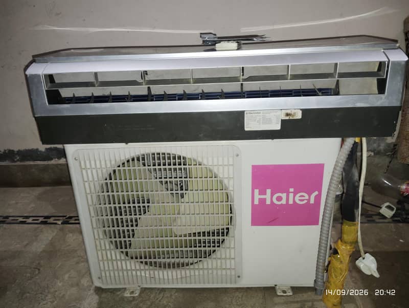 split AC 6