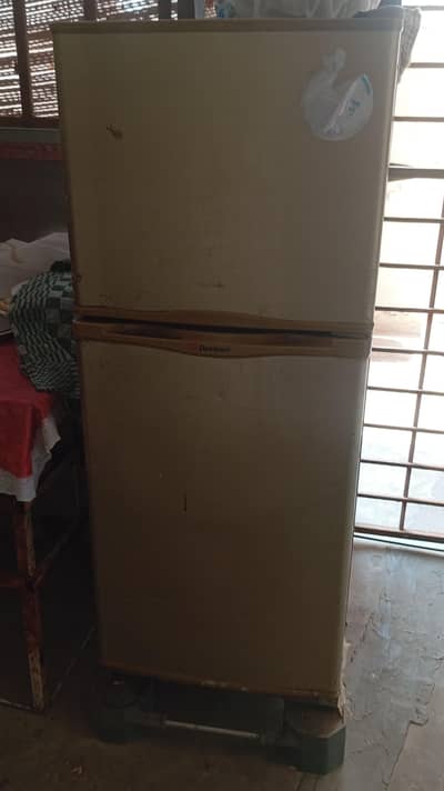 Dawlance Refrigerator Small Size