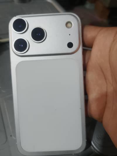Apple iPhone XR convert 17 pro max all ok