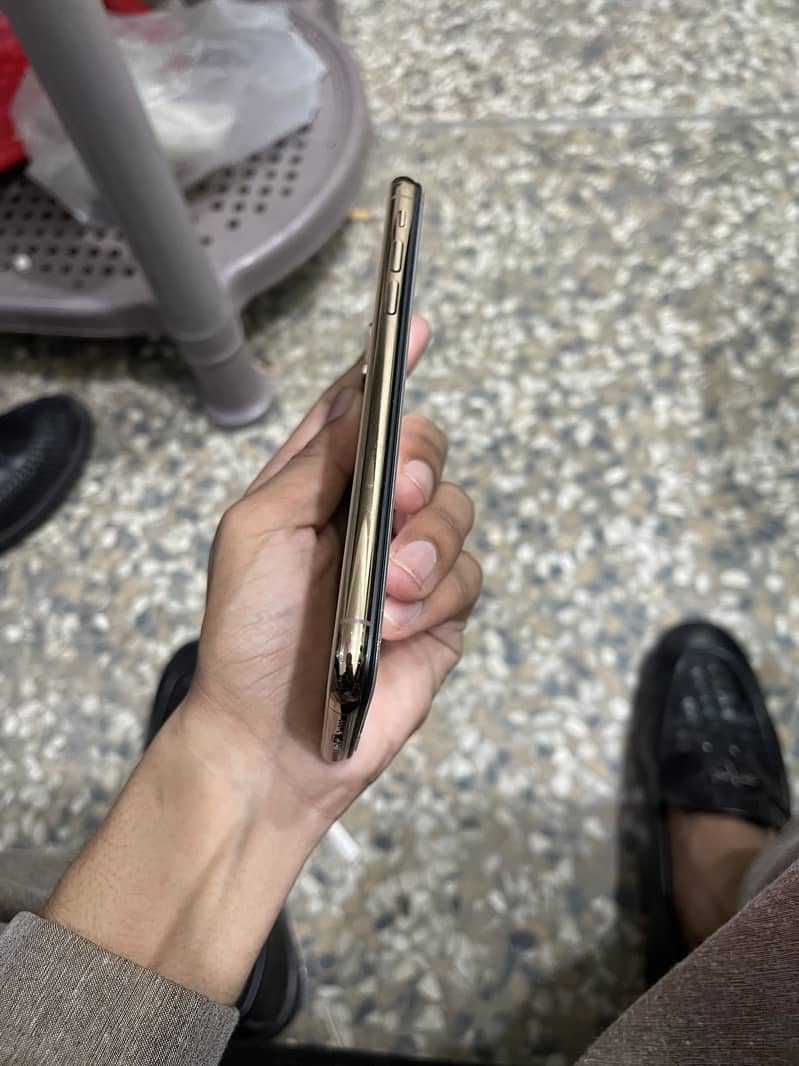 Iphone XS 3
