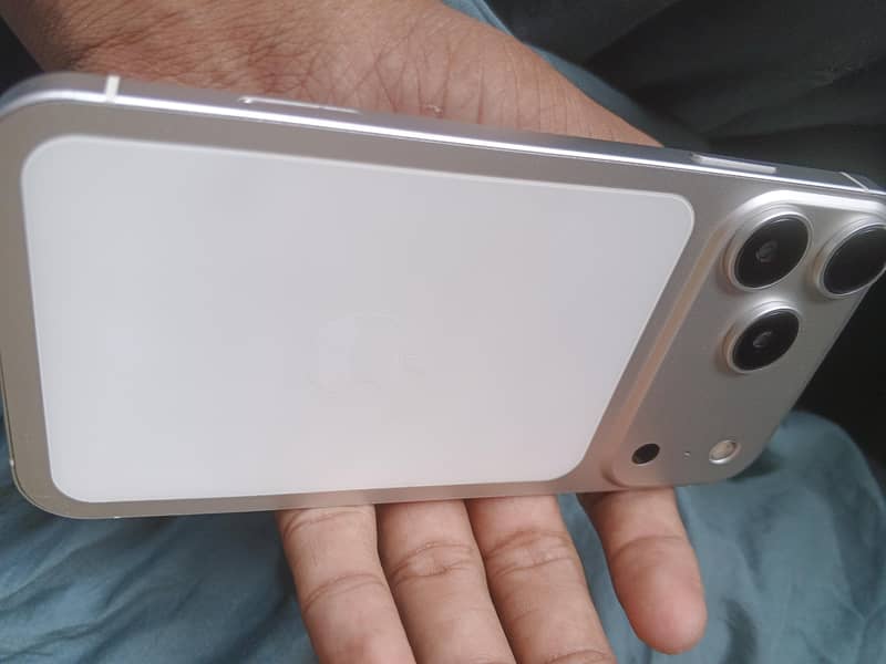 Apple iPhone XR 2