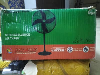 full pack pedestal Fan New 10/10 Condition
