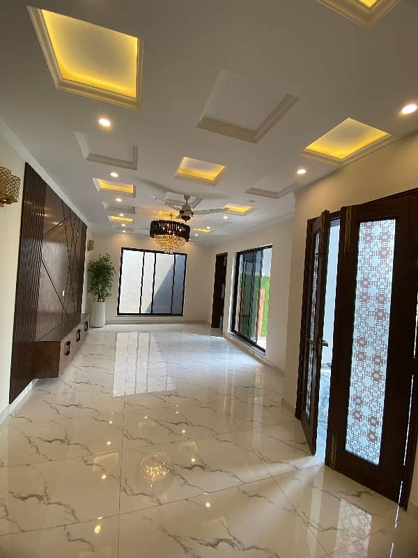 Upper Portion Available For Rent 8