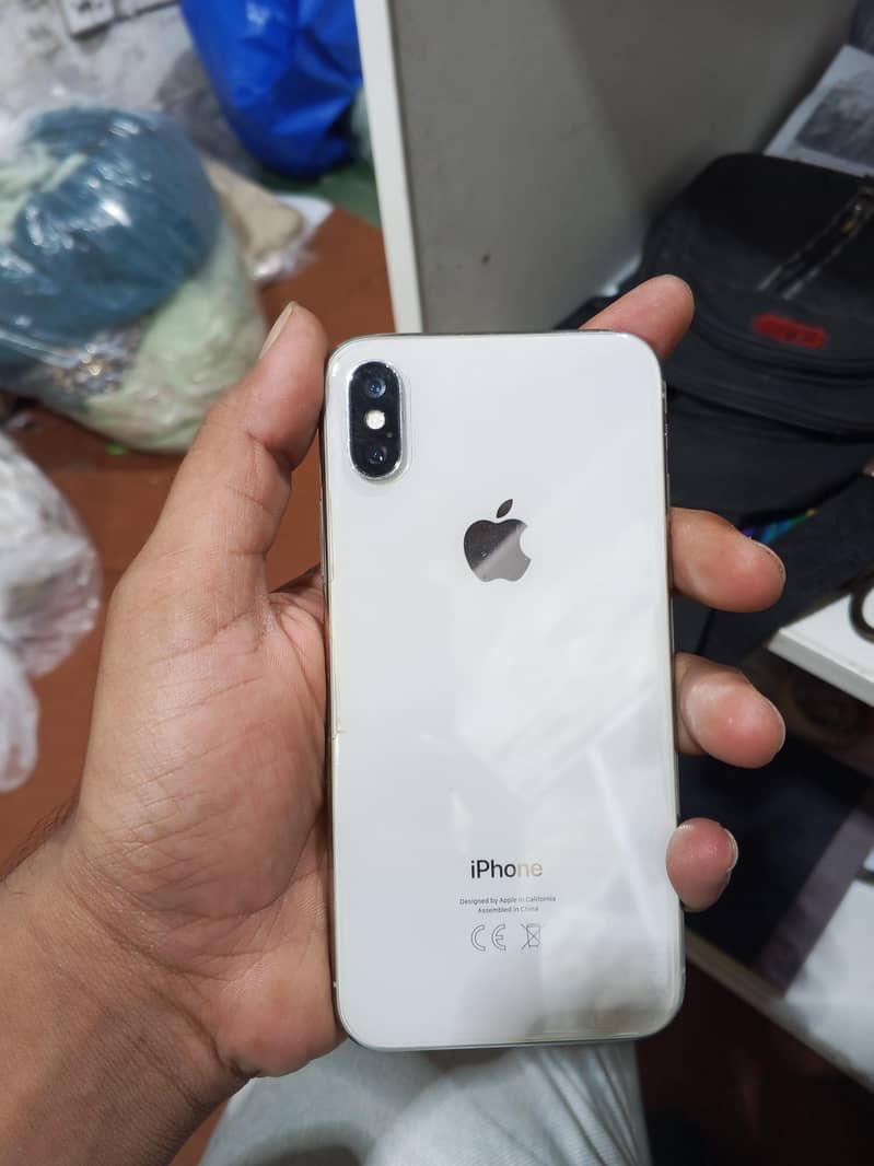 Apple iPhone X 1