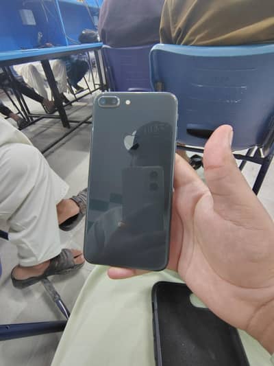 Apple iPhone 8 Plus