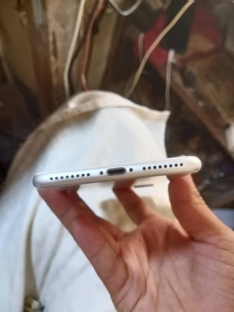 Apple iPhone 7 Plus pta 5
