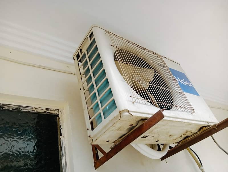 Haier 1ton split AC 1
