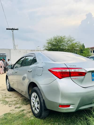 Toyota Corolla GLI 2015