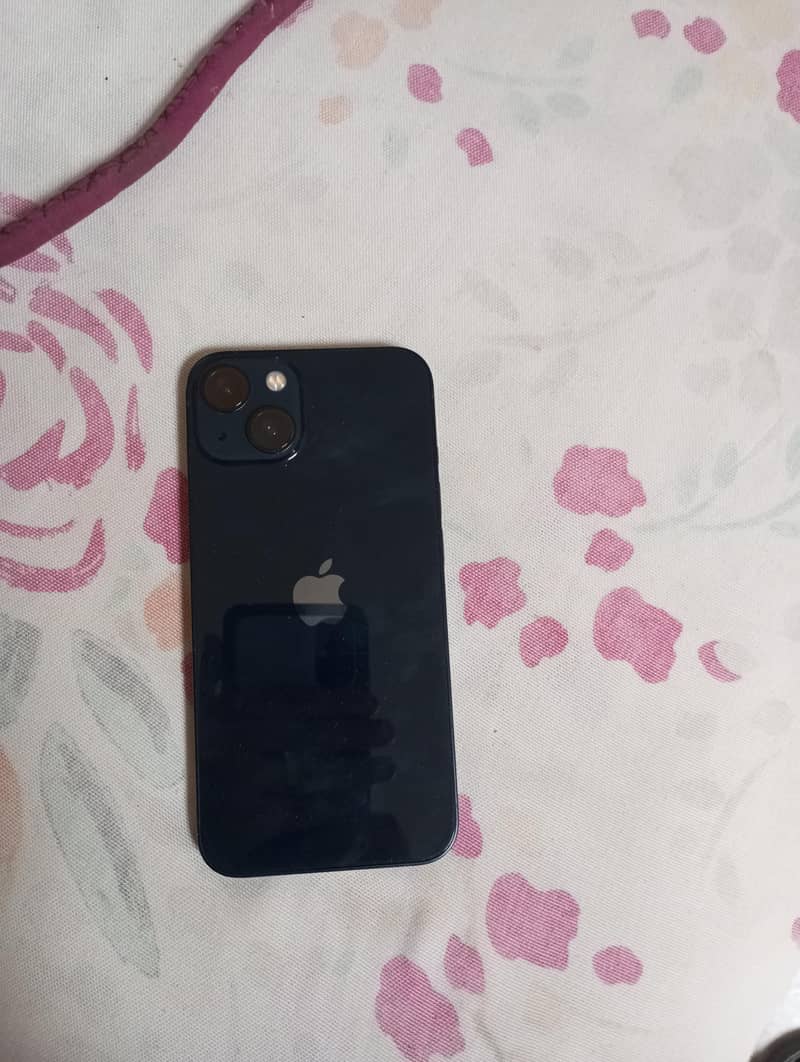 Apple iPhone 13 1