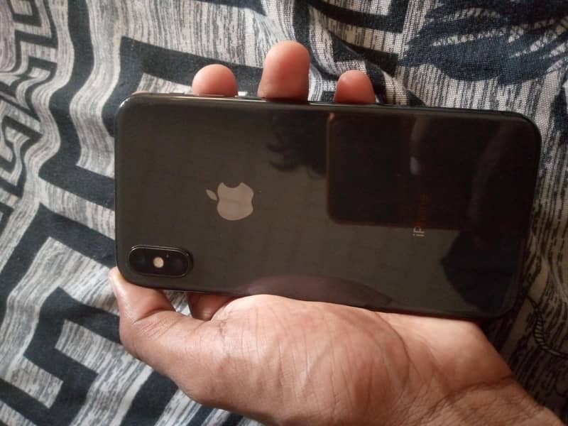 Apple iPhone X 0