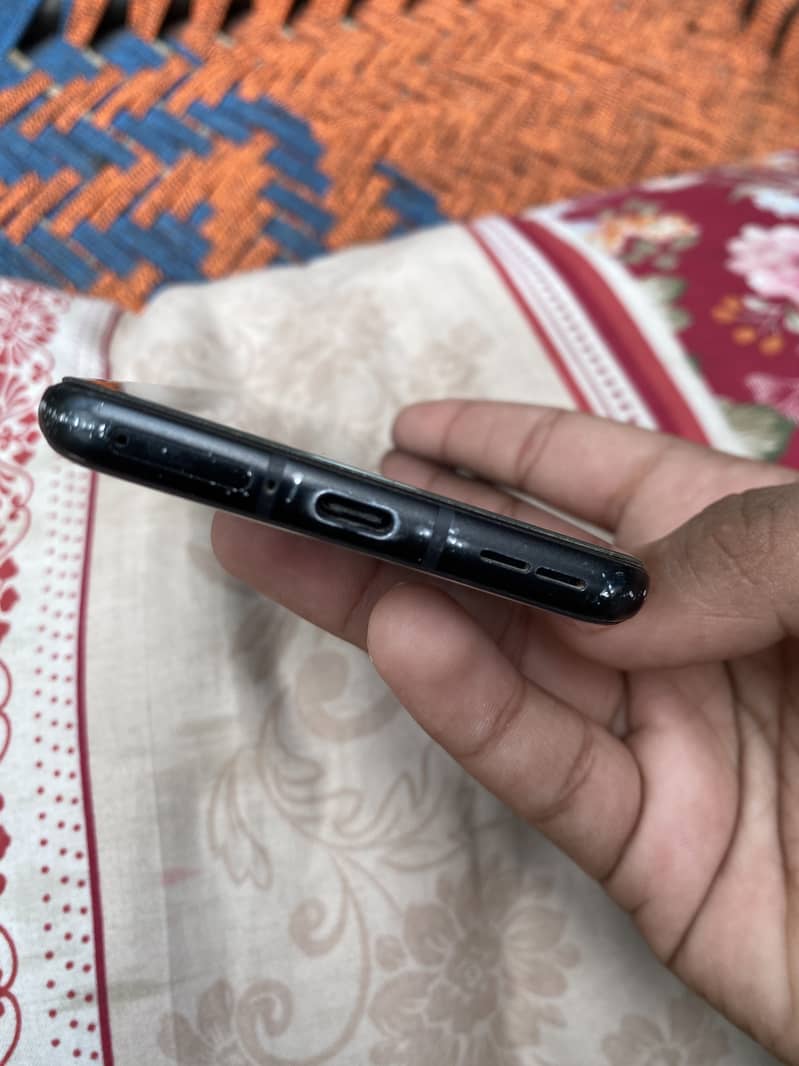 One Plus 10 Pro 5
