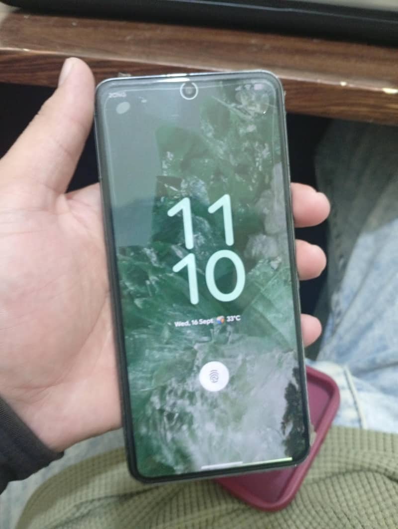 Google Pixel 8 Pro 1