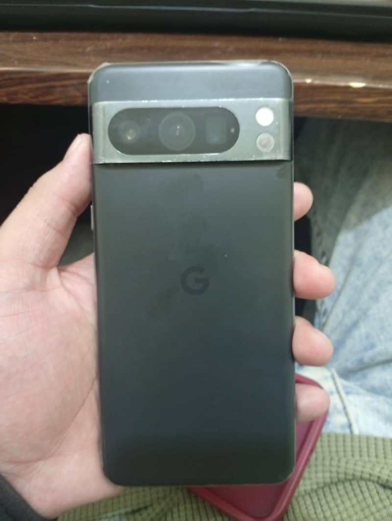Google Pixel 8 Pro 3
