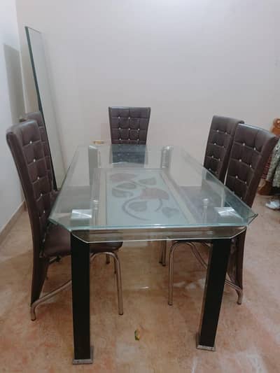 5 Seater Glass Dining Table with Chairs - Excellent Condition