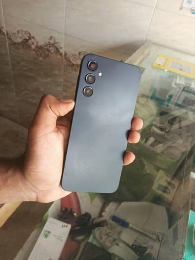 urgent sale just in 3 hours Jo pehla aya gha dedo gha Samsung A14