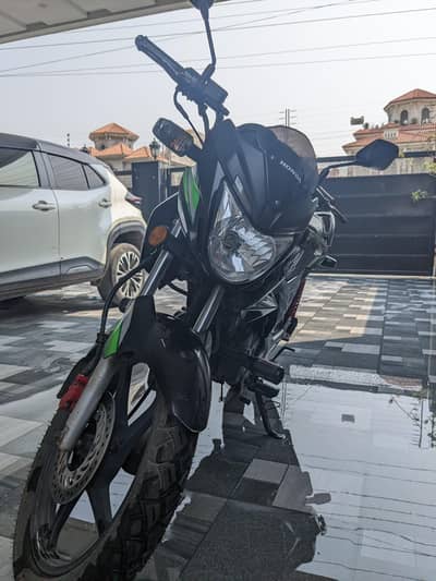 Honda CB150F in excellent condition