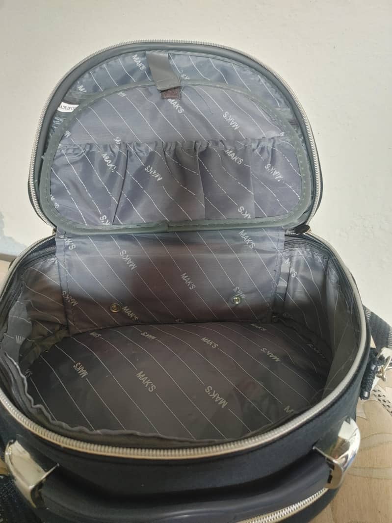 Makeup Box 1