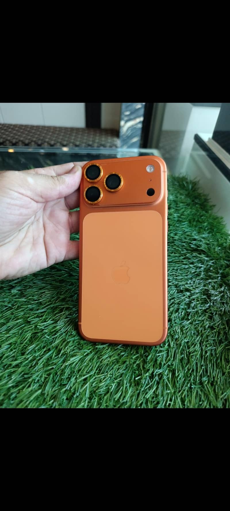Apple iPhone 17 Pro Max 0