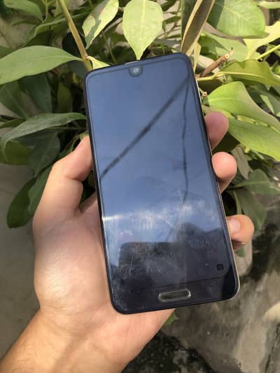 Sharp Aquos R2