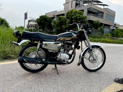 Honda 125 selfstart 22 model
