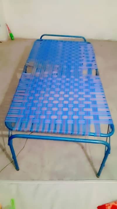Folding wali charpai