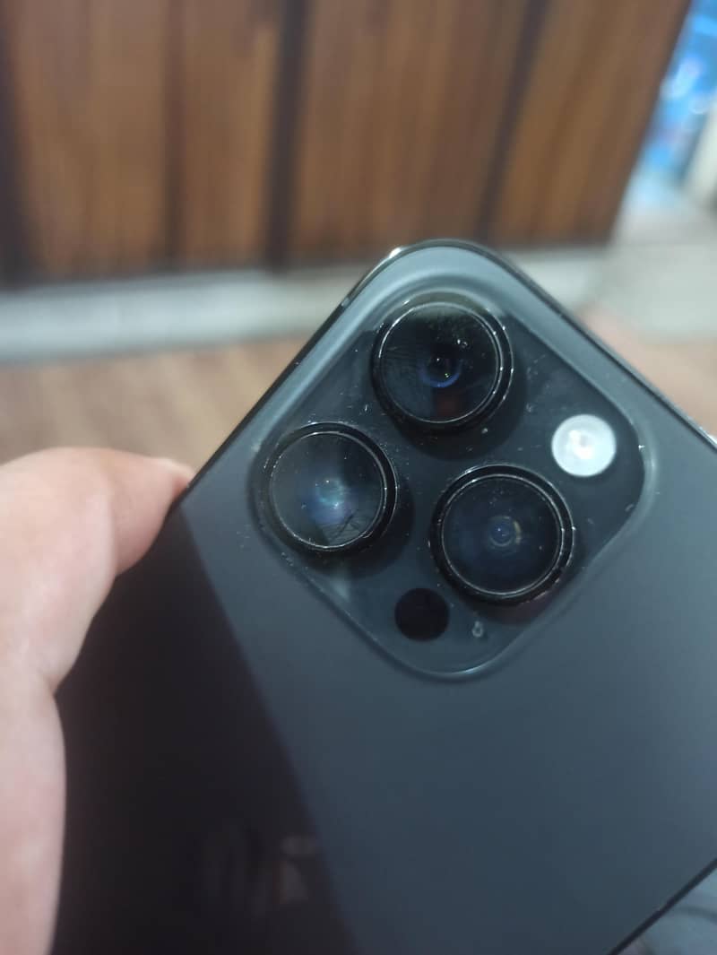 Apple iPhone 14 Pro Max 2