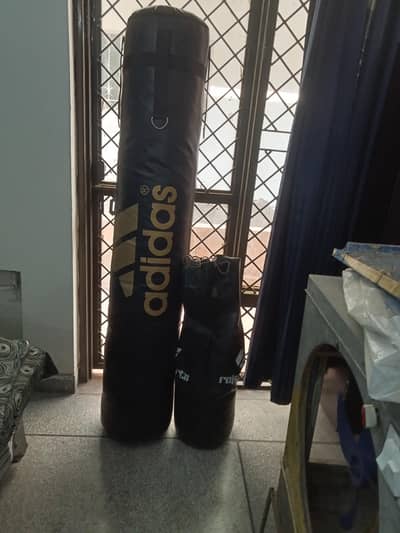 two Boxing kits little use like a new