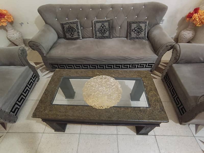Sofa Set with 3 tables 2