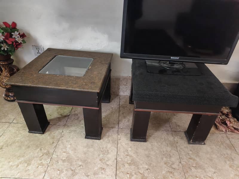 Sofa Set with 3 tables 6
