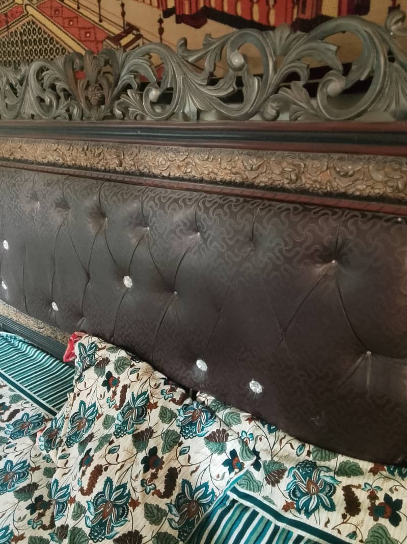 Used bed 0